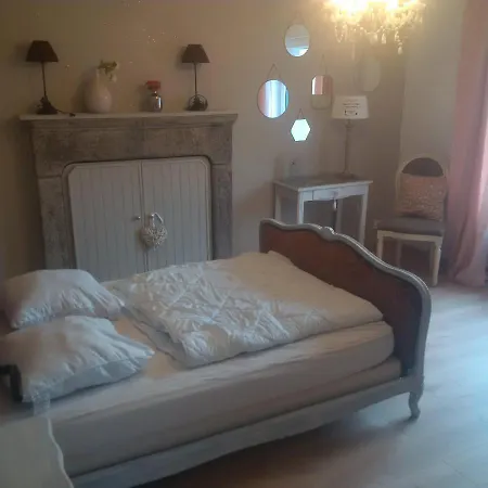 Le De Sandrine Feriehus *