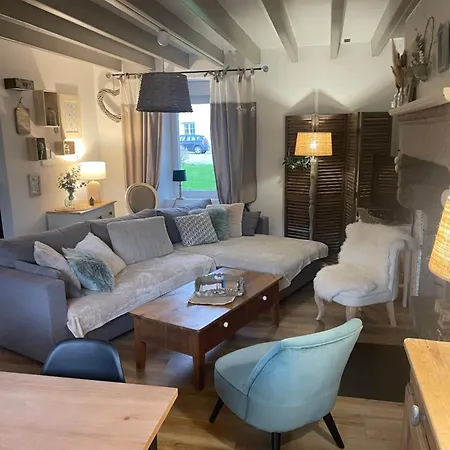 Prázdninový dům Le De Sandrine Réville